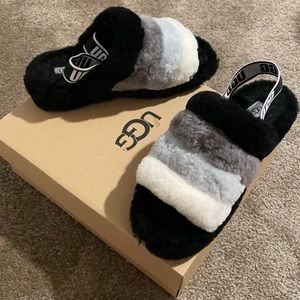 UGG “Fluff Yea” slides